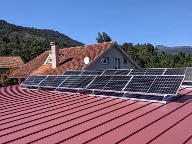 ¿Por qué instalar energía fotovoltaica en tu hogar? Beneficios a corto y largo plazo